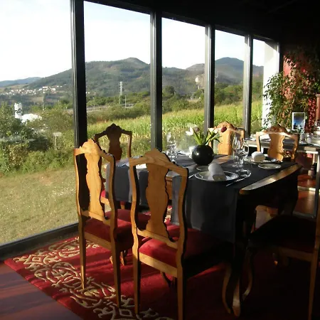 Hotel El Lacayo De Sestiello 3*