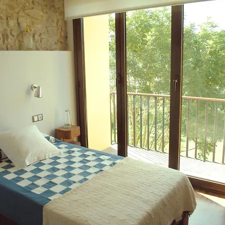 מלון El Lacayo De Sestiello 3*