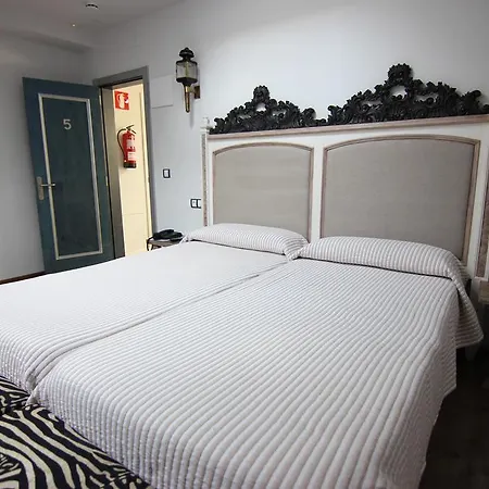 El Lacayo De Sestiello 3*