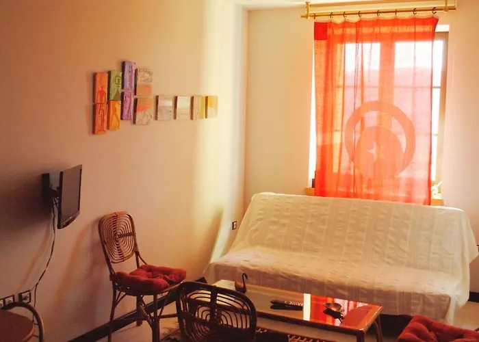 El Lacayo De Sestiello 3*